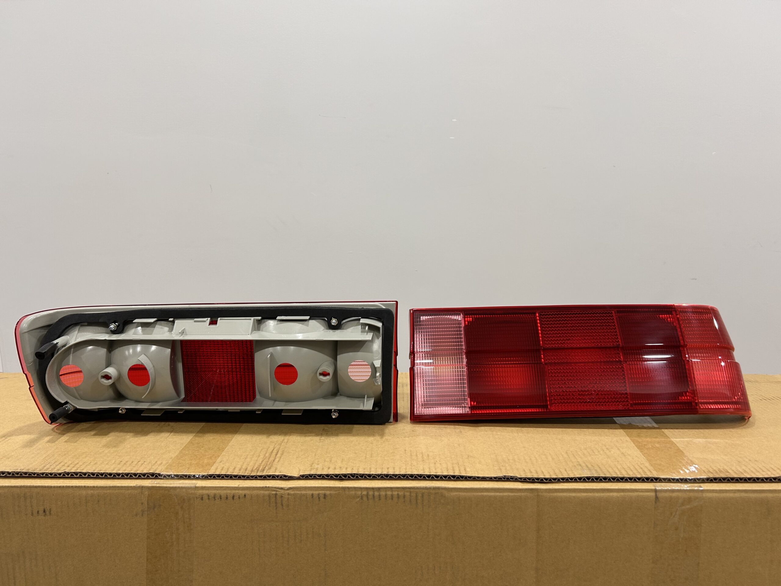 BMW E30 Early Pink EURO Taillight Set - Image 4