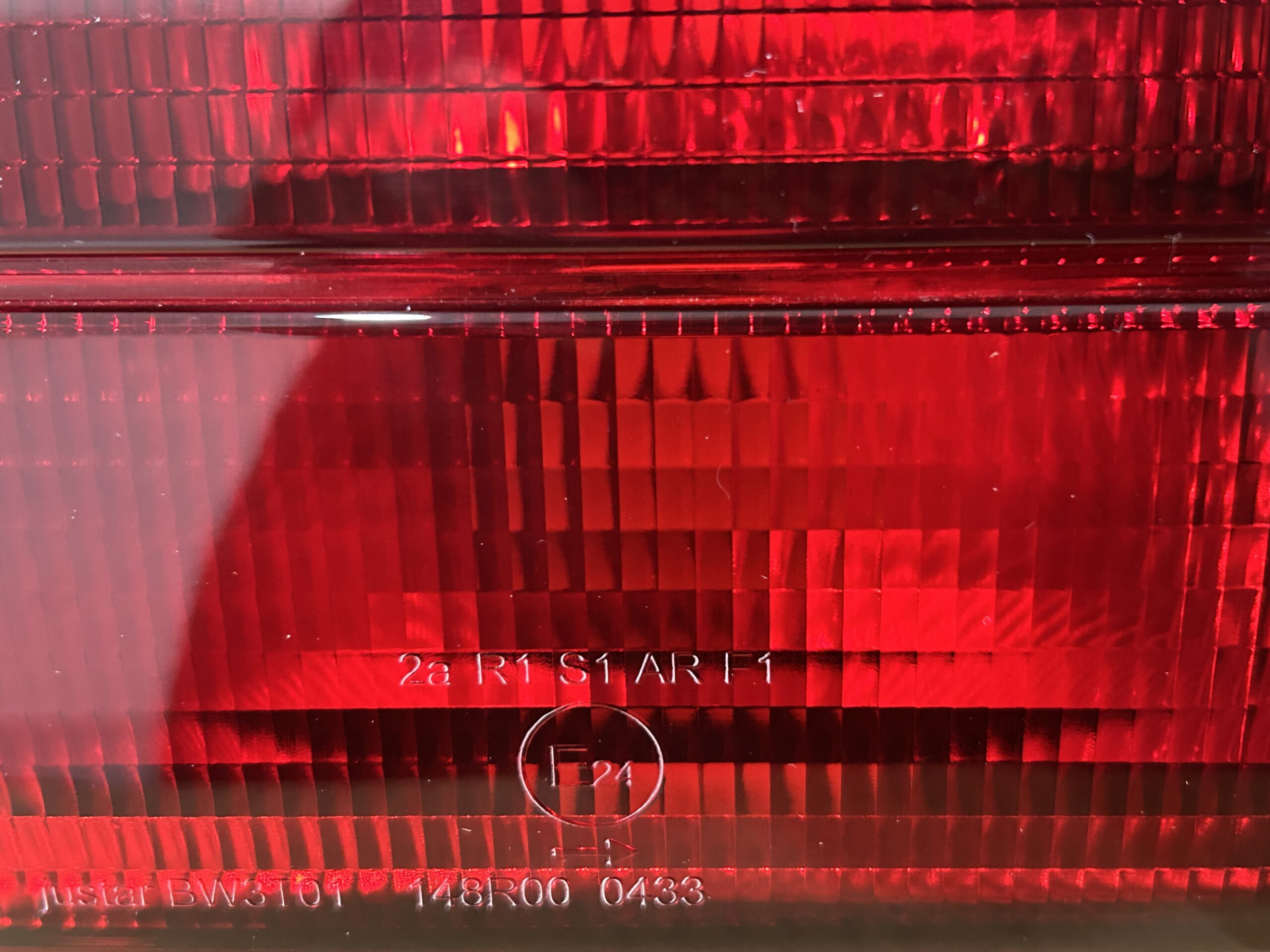 BMW E30 "Late Model" ALL-RED Euro Taillight Set - Image 4