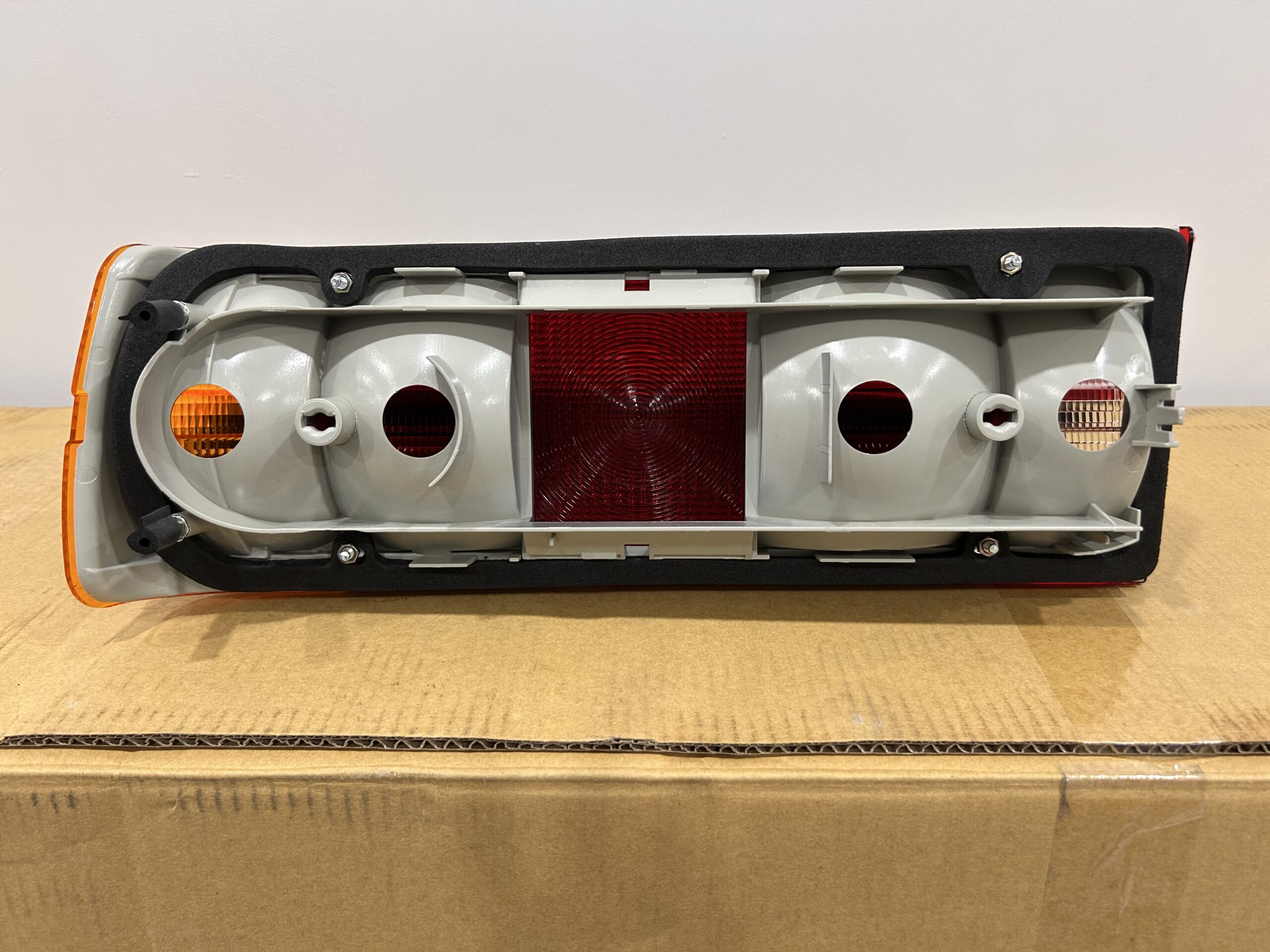 BMW E30 Early "Euro" Taillight Set - Image 5